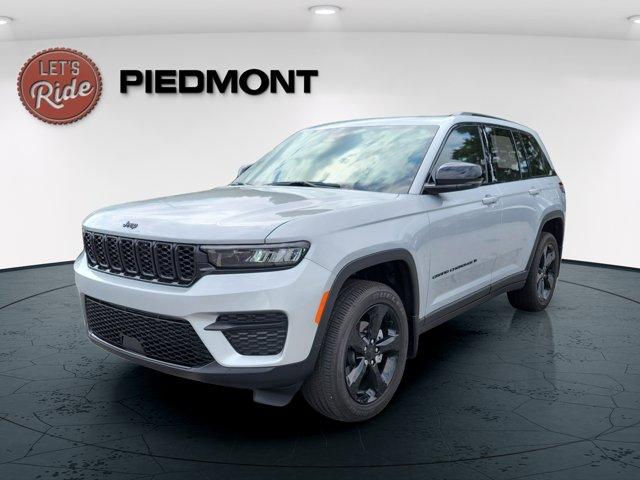new 2025 Jeep Grand Cherokee car