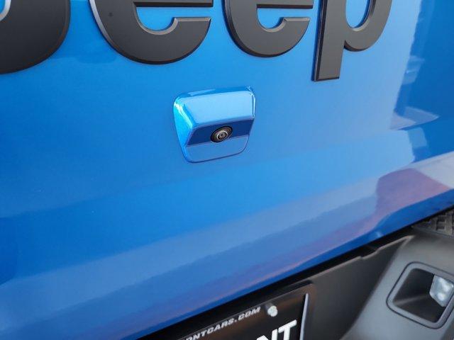 new 2025 Jeep Gladiator car