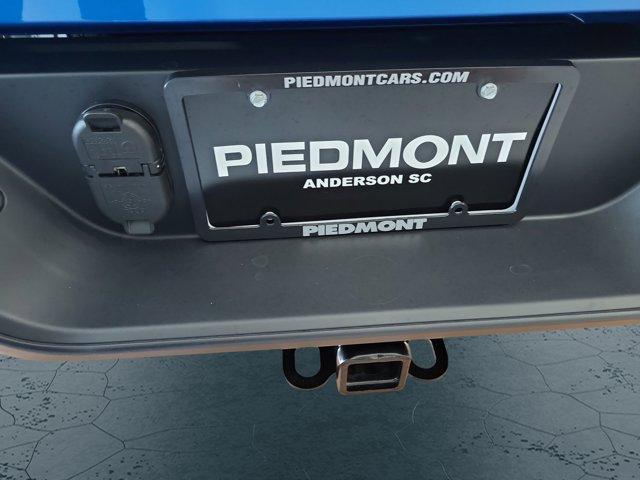 new 2025 Jeep Gladiator car