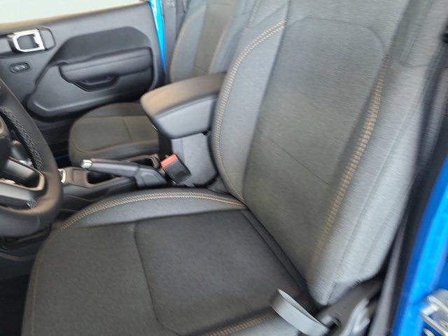 new 2025 Jeep Gladiator car