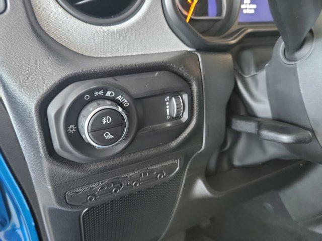 new 2025 Jeep Gladiator car