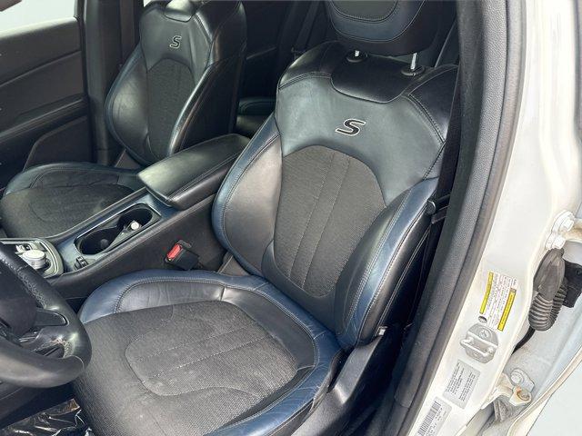 used 2015 Chrysler 200 car, priced at $8,950