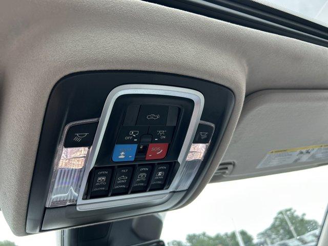 new 2025 Ram 1500 car