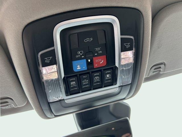 new 2025 Ram 1500 car