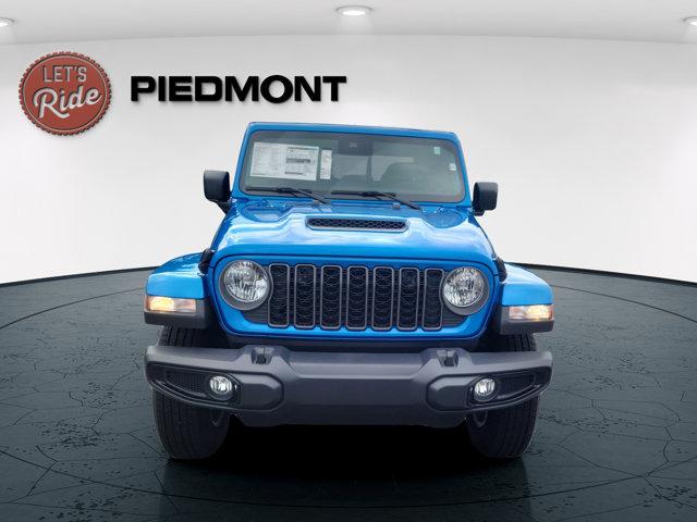 new 2025 Jeep Gladiator car