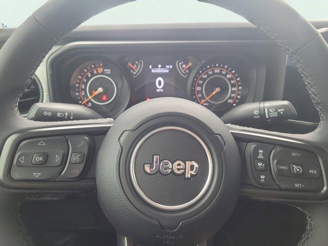 new 2025 Jeep Gladiator car