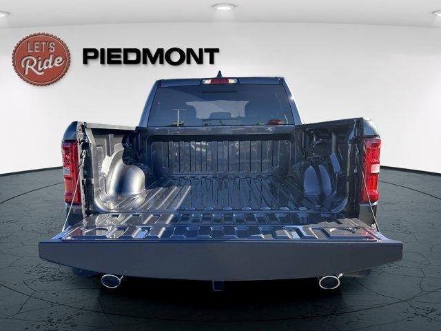 new 2025 Ram 1500 car