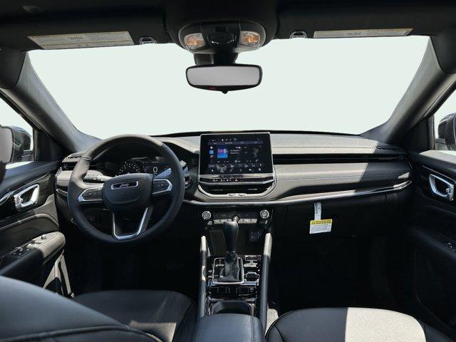 new 2025 Jeep Compass car