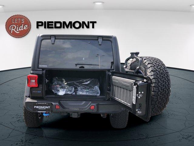 new 2024 Jeep Wrangler 4xe car