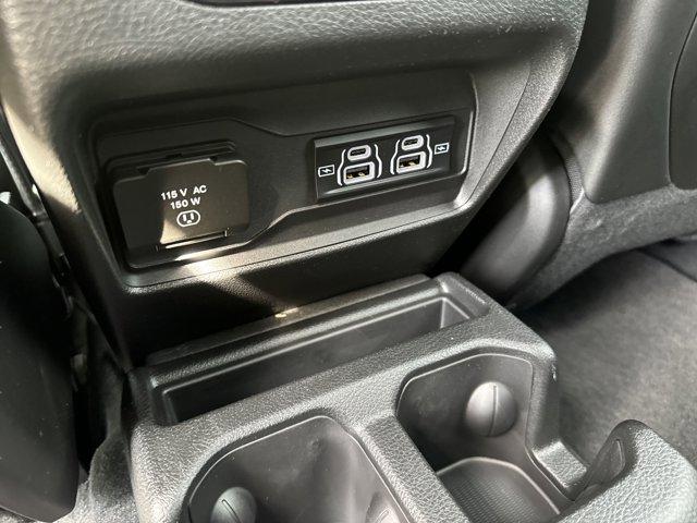 new 2025 Jeep Grand Cherokee L car