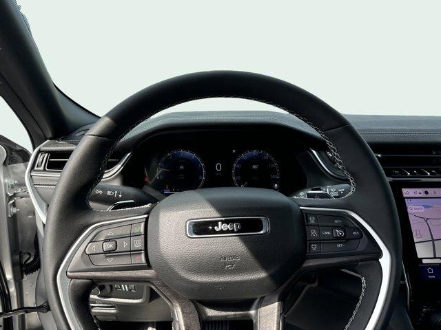 new 2025 Jeep Grand Cherokee L car