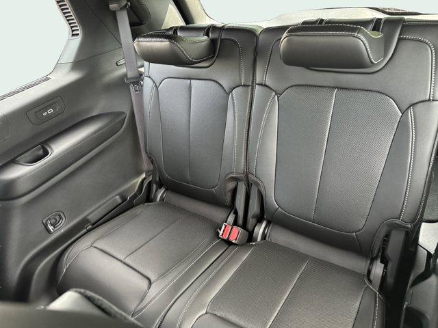 new 2025 Jeep Grand Cherokee L car