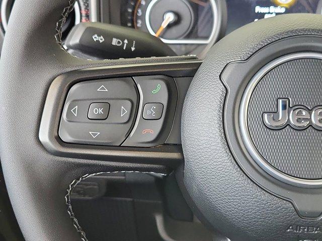 new 2025 Jeep Wrangler car