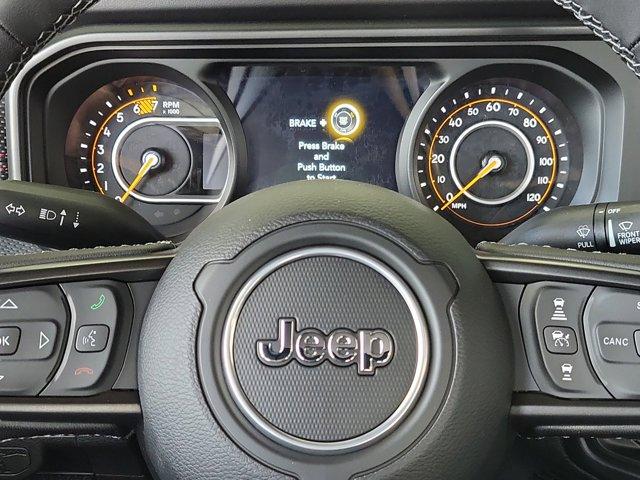 new 2025 Jeep Wrangler car