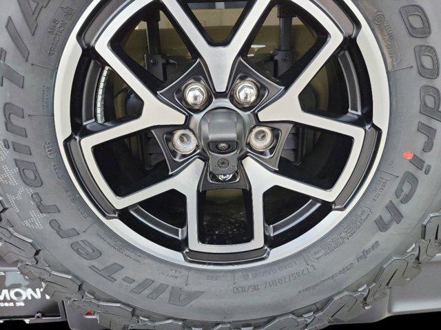 new 2025 Jeep Wrangler car