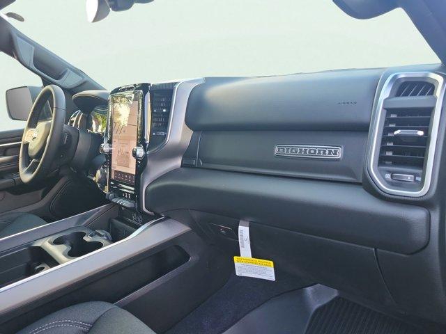 new 2025 Ram 1500 car