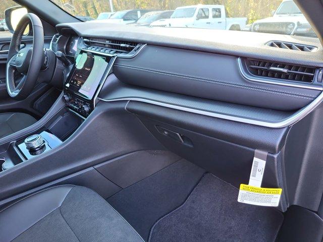 new 2025 Jeep Grand Cherokee car