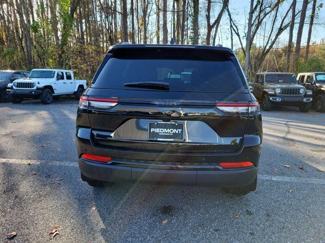 new 2025 Jeep Grand Cherokee car