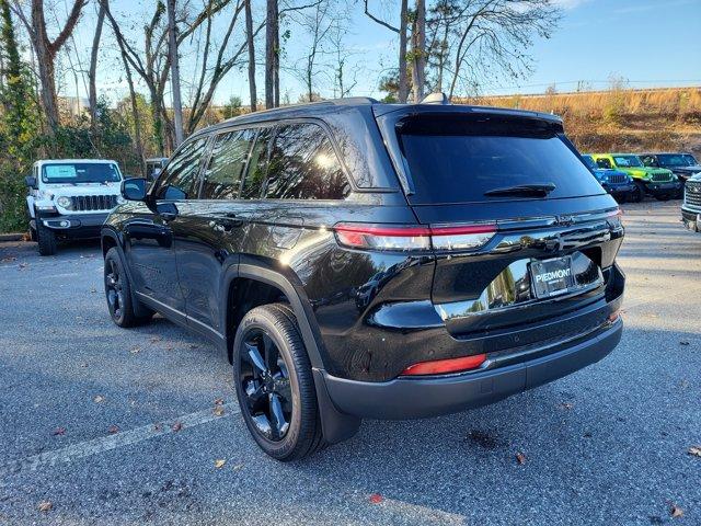 new 2025 Jeep Grand Cherokee car