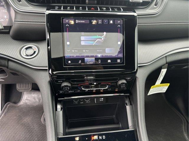 new 2025 Jeep Grand Cherokee car