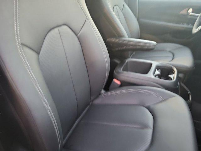 new 2026 Chrysler Pacifica car