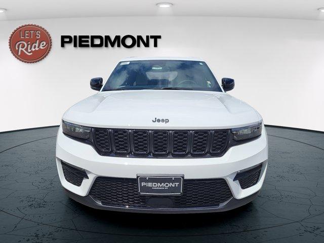 new 2025 Jeep Grand Cherokee car