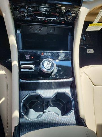 new 2025 Jeep Grand Cherokee car