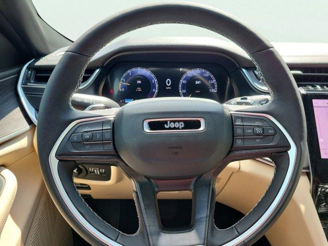 new 2025 Jeep Grand Cherokee car