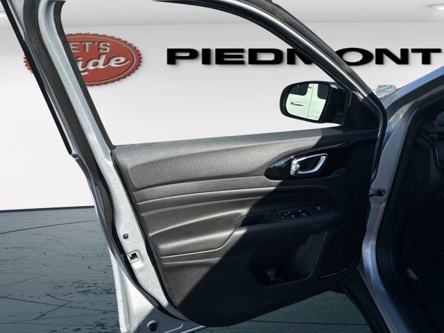 new 2025 Jeep Compass car