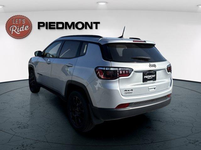 new 2025 Jeep Compass car