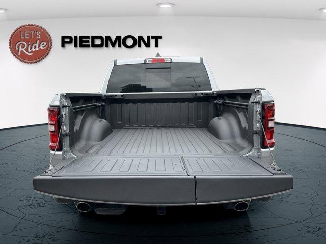 new 2025 Ram 1500 car