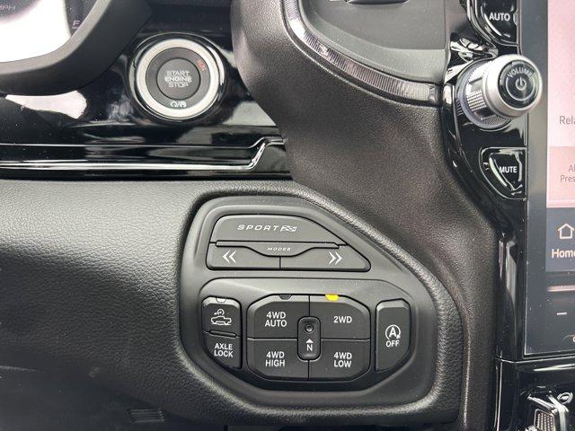 new 2025 Ram 1500 car