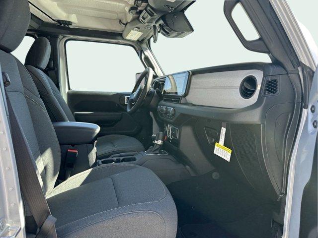 new 2024 Jeep Wrangler car