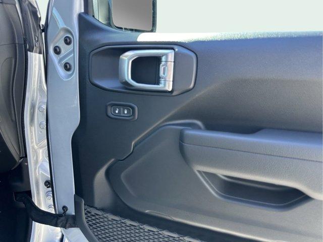 new 2024 Jeep Wrangler car