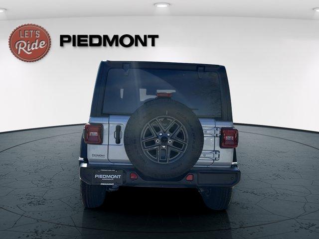 new 2024 Jeep Wrangler car