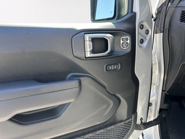 new 2024 Jeep Wrangler car