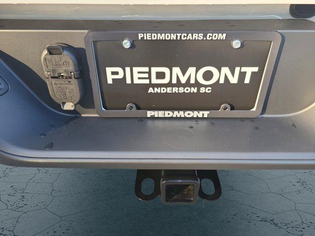 new 2025 Jeep Gladiator car