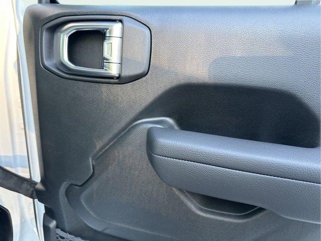 new 2024 Jeep Wrangler car