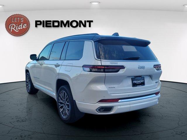 new 2025 Jeep Grand Cherokee L car