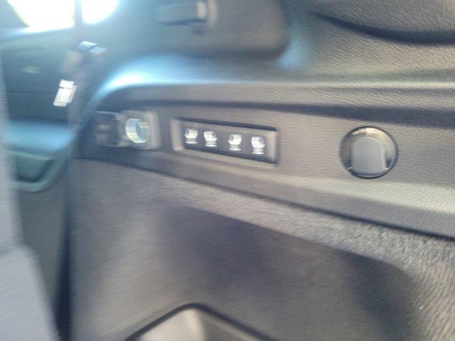 new 2025 Jeep Grand Cherokee L car