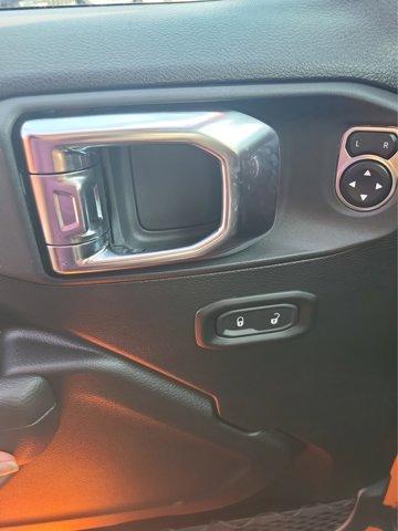 new 2025 Jeep Gladiator car