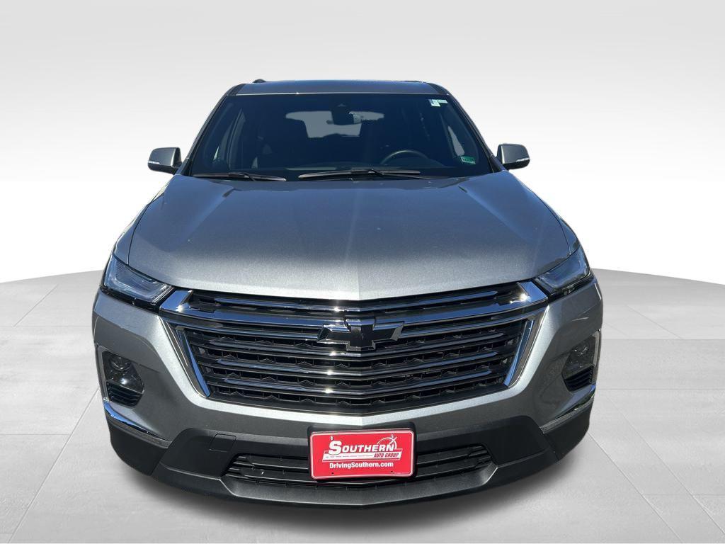 used 2023 Chevrolet Traverse car, priced at $33,665