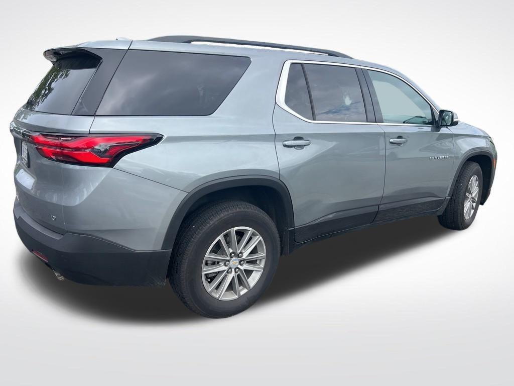 used 2023 Chevrolet Traverse car, priced at $33,665