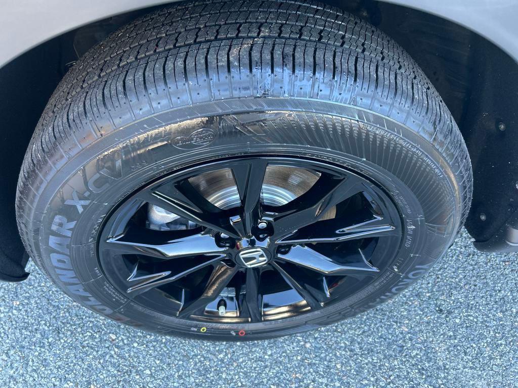 used 2024 Honda CR-V Hybrid car, priced at $33,628