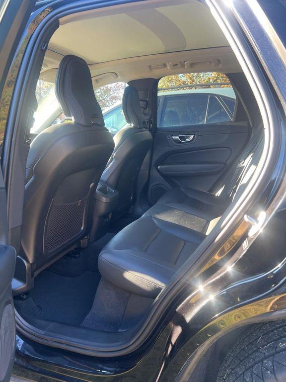 used 2024 Volvo XC60 car, priced at $32,837