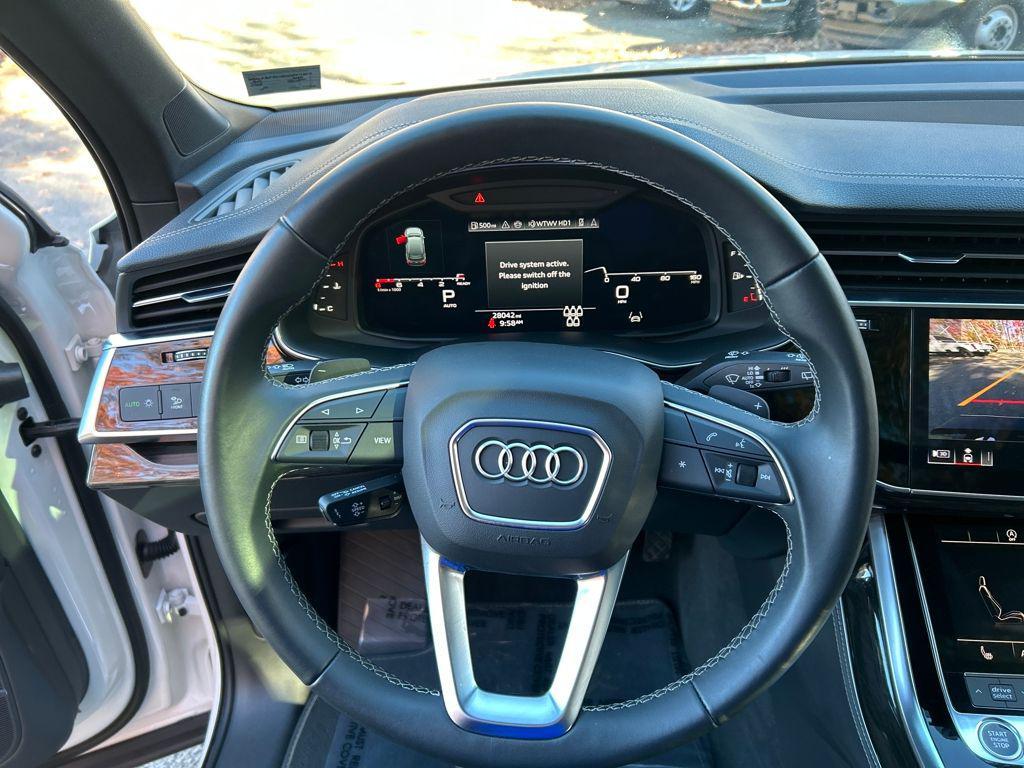 used 2025 Audi Q7 car, priced at $52,734
