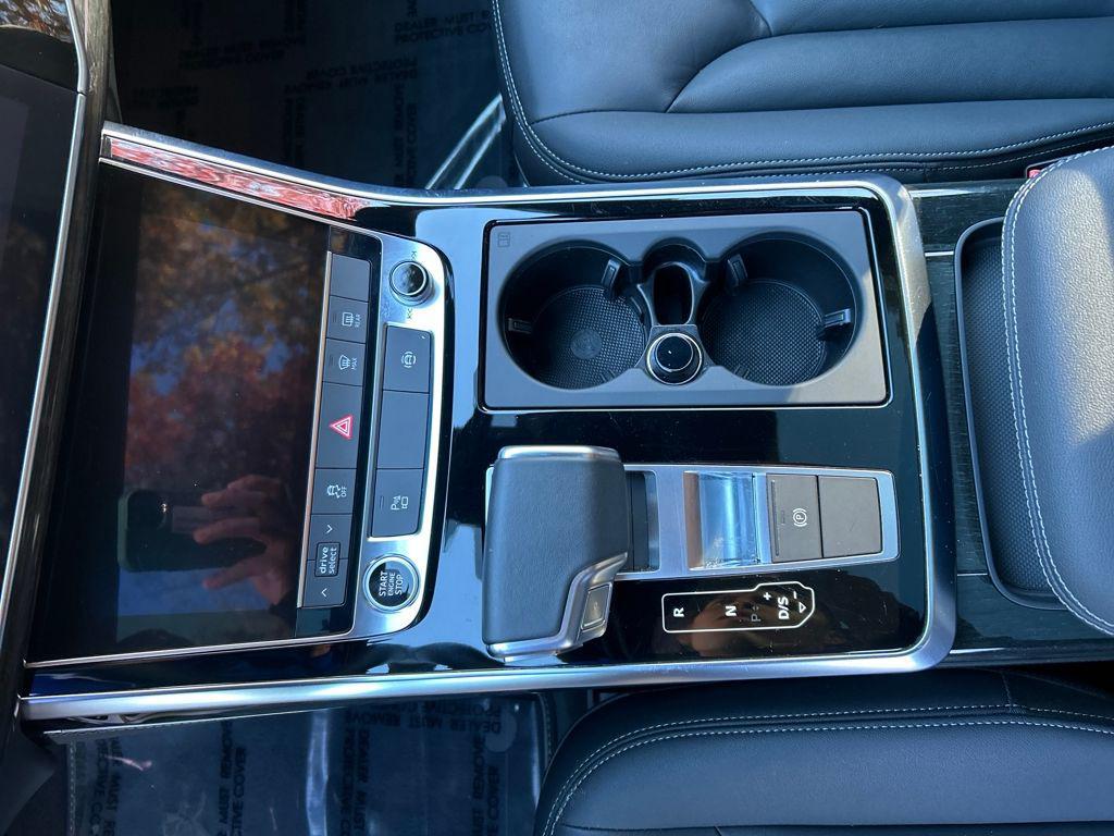 used 2025 Audi Q7 car, priced at $52,734