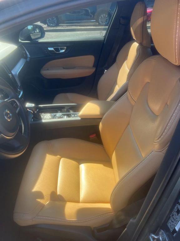 used 2020 Volvo V60 Cross Country car, priced at $25,363