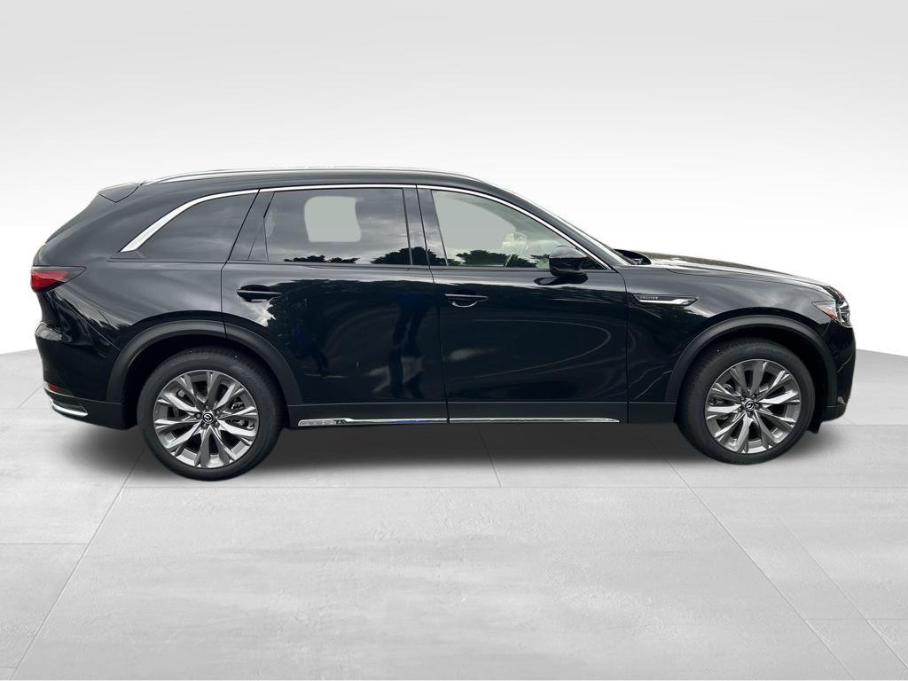 used 2025 Mazda CX-90 car, priced at $43,998