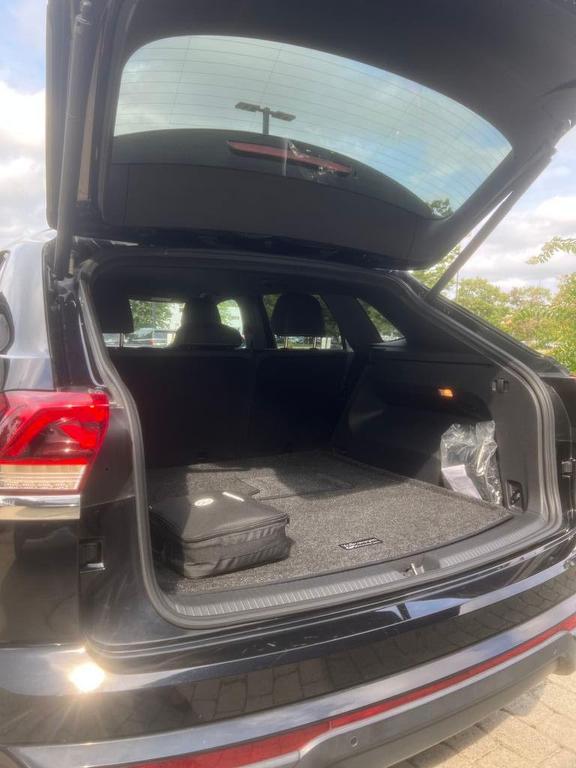 used 2020 Volkswagen Atlas Cross Sport car, priced at $20,806